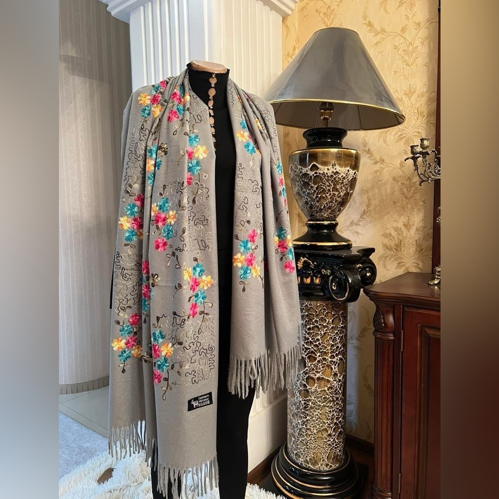 Luxury Gray Cashmere & Wool Scarf - Floral Embroidered Fringe, Brand New